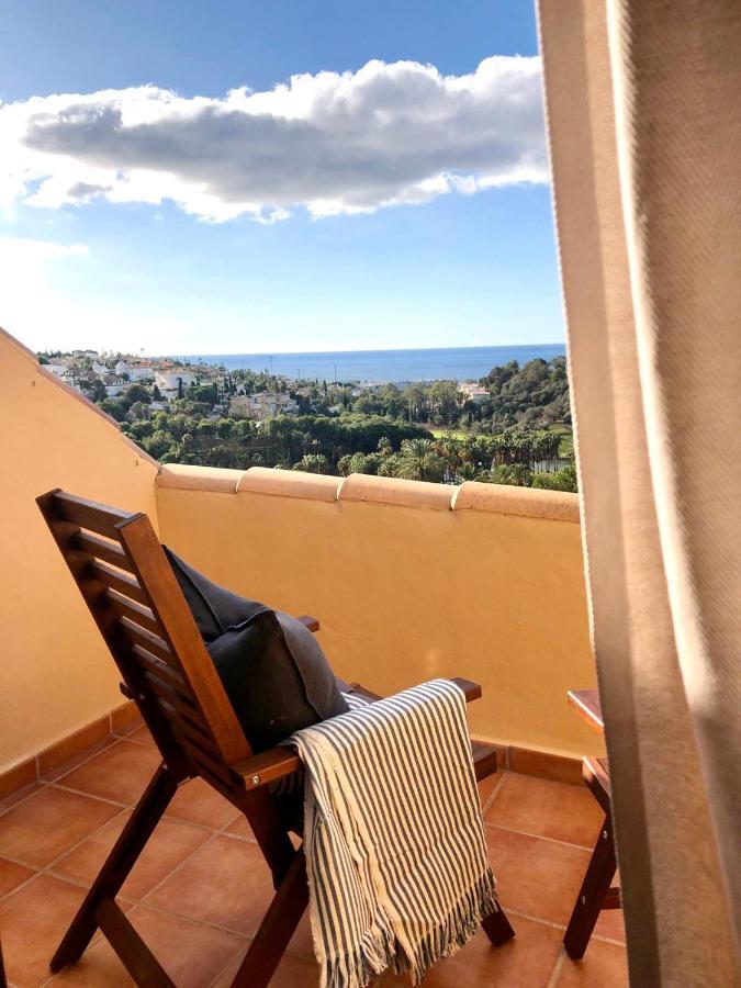 Luxurious Duplex Penthouse With Golf And Sea Views Lägenhet Benalmádena Exteriör bild